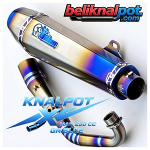 Berikut rangkuman **berita dan informasi knalpot racing GR1 Conical untuk Yamaha XMAX 250 original** berdasarkan sumber otomotif terbaru dan ulasan lapangan: --- ## 🔥 Berita & Review Knalpot Racing XMAX 250 (GR1 / Conical / sekelasnya) Banyak media otomotif membahas bahwa modifikasi knalpot pada Yamaha XMAX 250 saat ini didominasi model: * GR1 Conical / Villain style * Full system stainless & titanium * Slip-on racing premium ### 📰 Inti berita dari media otomotif: * Knalpot aftermarket XMAX 250 dirancang untuk **naikkan performa dan mengurangi bobot** * Material premium seperti stainless dan titanium membuat suara lebih stabil dan tidak “pecah” ([GridOto][1]) * Banyak model sudah dilengkapi **DB killer supaya suara tidak terlalu bising** * Karakter suara XMAX dengan knalpot racing yang bagus cenderung **“ngebas bulat”, bukan “mberr” kasar** ([GridOto][2]) --- ## 🔊 Suara GR1 Conical XMAX 250 (Original) Kalau pakai **GR1 Conical original (full system)**: ### ✔️ Karakter suara: * Ngebas dalam dan padat * Lebih halus di RPM rendah * Saat gas tinggi jadi “growl” tebal * Tidak terlalu cempreng ### ✔️ Perbedaan DB killer: * Pakai DB killer → adem, touring-friendly * Lepas DB killer → lebih galak & keras --- ## ⚙️ Performa (realistis) * Tarikan atas sedikit lebih ringan * Bobot lebih ringan dari standar * Tenaga naik kecil (tidak drastis) * Efek paling terasa: suara + respon gas Catatan penting dari banyak review: > kenaikan tenaga knalpot saja biasanya kecil, tidak membuat lonjakan besar di 250cc jika tanpa setting lain --- ## ⭐ Kesimpulan * GR1 Conical XMAX 250 original = **fokus ke suara + tampilan** * Suara paling ideal: **ngebas halus, tidak pecah** * Cocok untuk: harian + touring + gaya sporty --- ## Kalau mau saya bantu lagi Saya bisa jelaskan: * perbedaan GR1 vs JR1 vs R9 vs Akrapovic XMAX * mana yang paling enak buat touring * atau setting biar suara tetap ngebas tapi tidak berisik Tinggal bilang 👍 [1]: https://www.gridoto.com/read/222187978/knalpot-r9-h2-series-untuk-yamaha-xmax-250-keren-tapi-enggak-mberr?utm_source=chatgpt.com "Knalpot R9 H2 Series Untuk Yamaha XMAX 250, Keren Tapi Enggak 'Mberr' - Gridoto" [2]: https://www.gridoto.com/amp/read/222187978/knalpot-r9-h2-series-untuk-yamaha-xmax-250-keren-tapi-enggak-mberr?utm_source=chatgpt.com "Knalpot R9 H2 Series Untuk Yamaha XMAX 250, Keren Tapi Enggak 'Mberr' - Gridoto"
